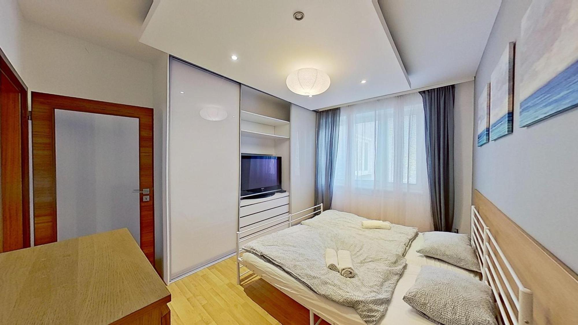 2Br Apt With Free Garage Parking, Close To The Historic Centre Bratislava Bagian luar foto